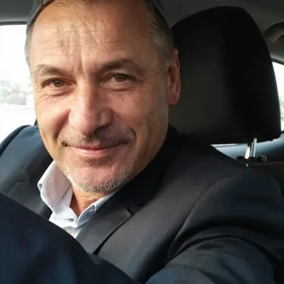 Азат